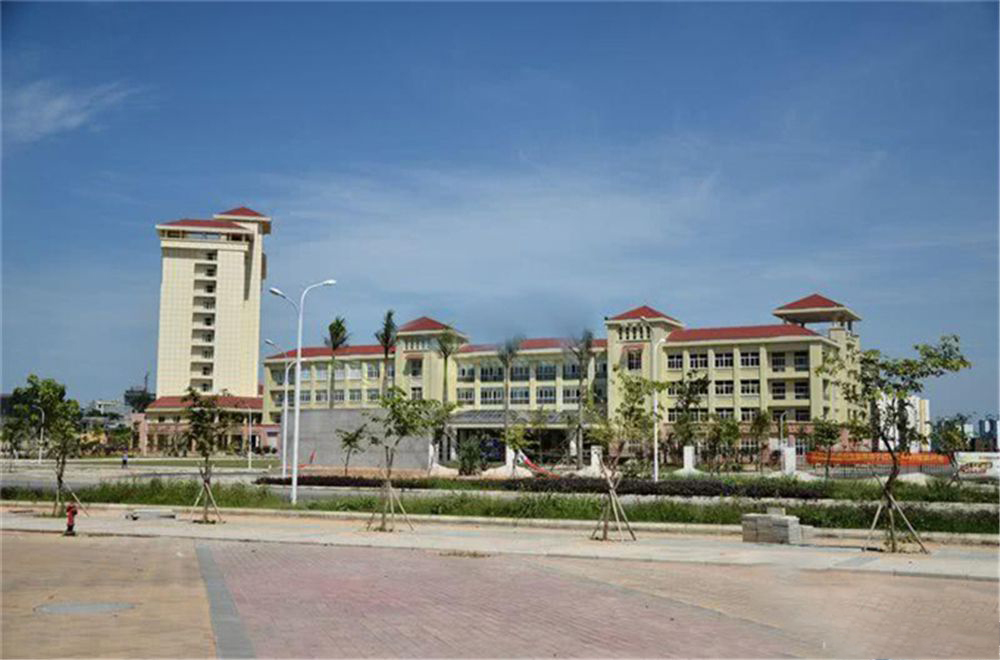 http://yuefangwangimg.oss-cn-hangzhou.aliyuncs.com/uploads/20200611/fee18be79da8c94728fad9912e7f8723Max.jpg